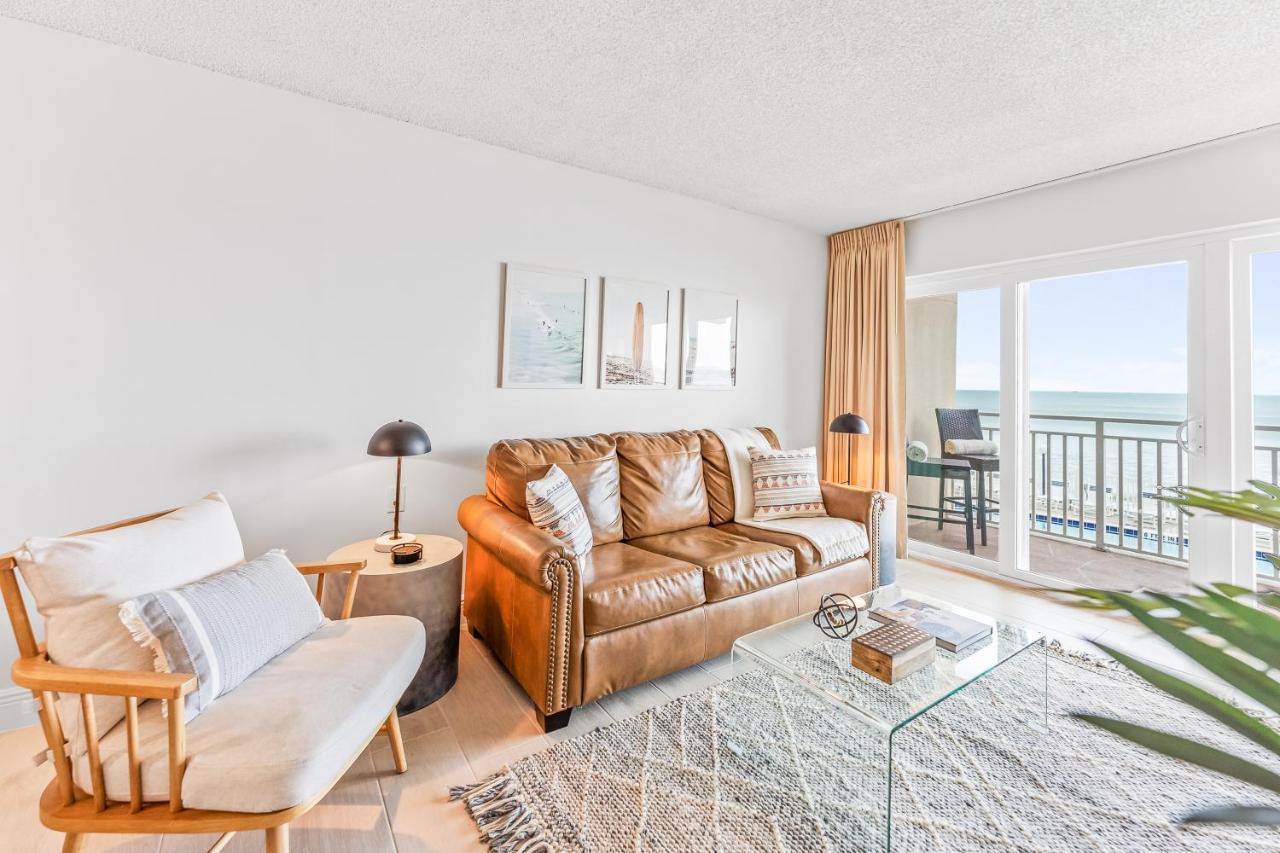 Paradise Beach Club - Oceanfront And Penthouse Satellite Beach Eksteriør billede