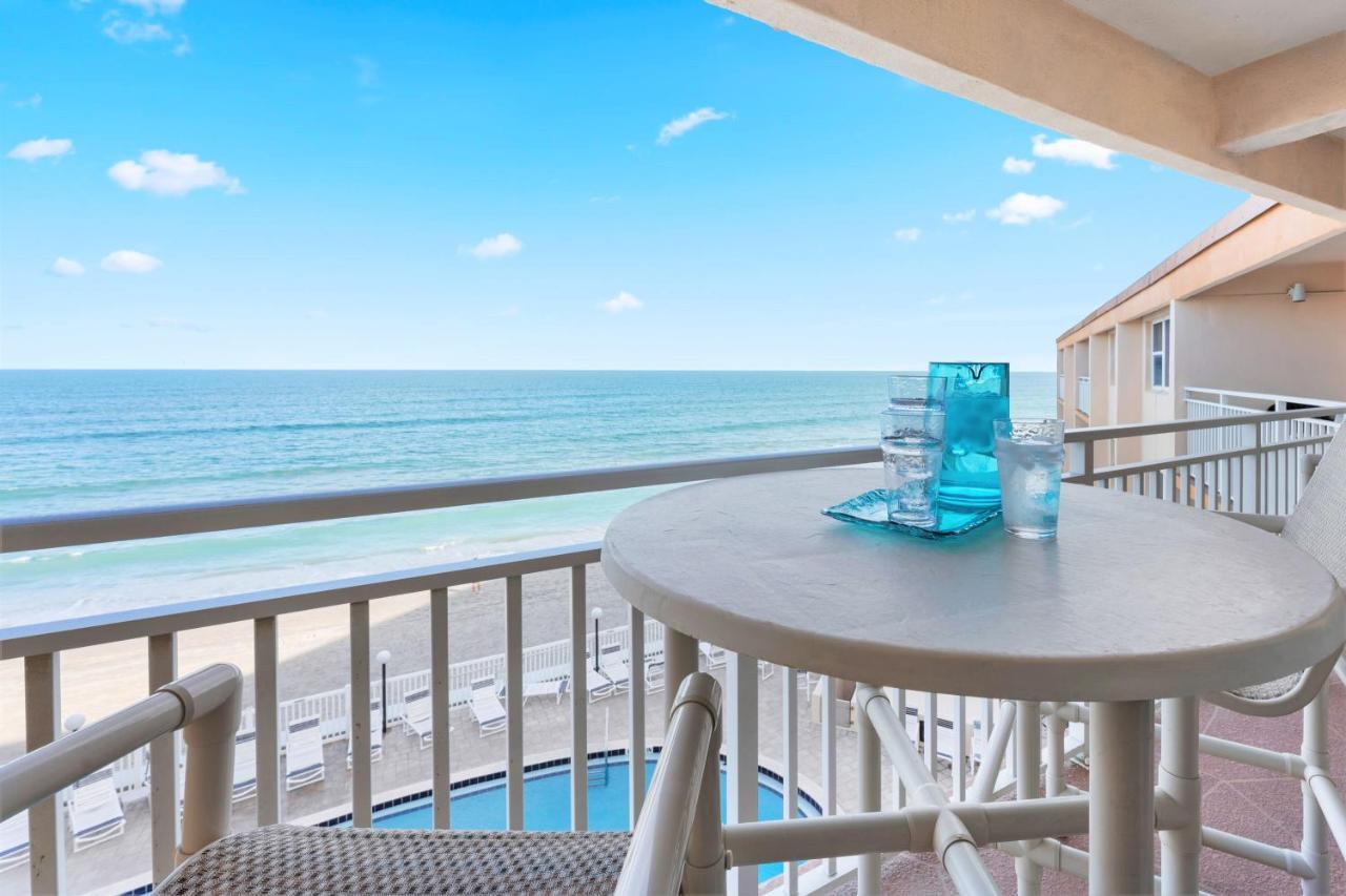 Paradise Beach Club - Oceanfront And Penthouse Satellite Beach Eksteriør billede