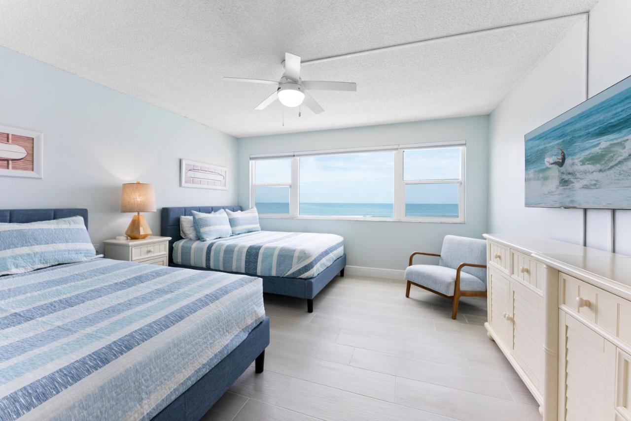 Paradise Beach Club - Oceanfront And Penthouse Satellite Beach Eksteriør billede