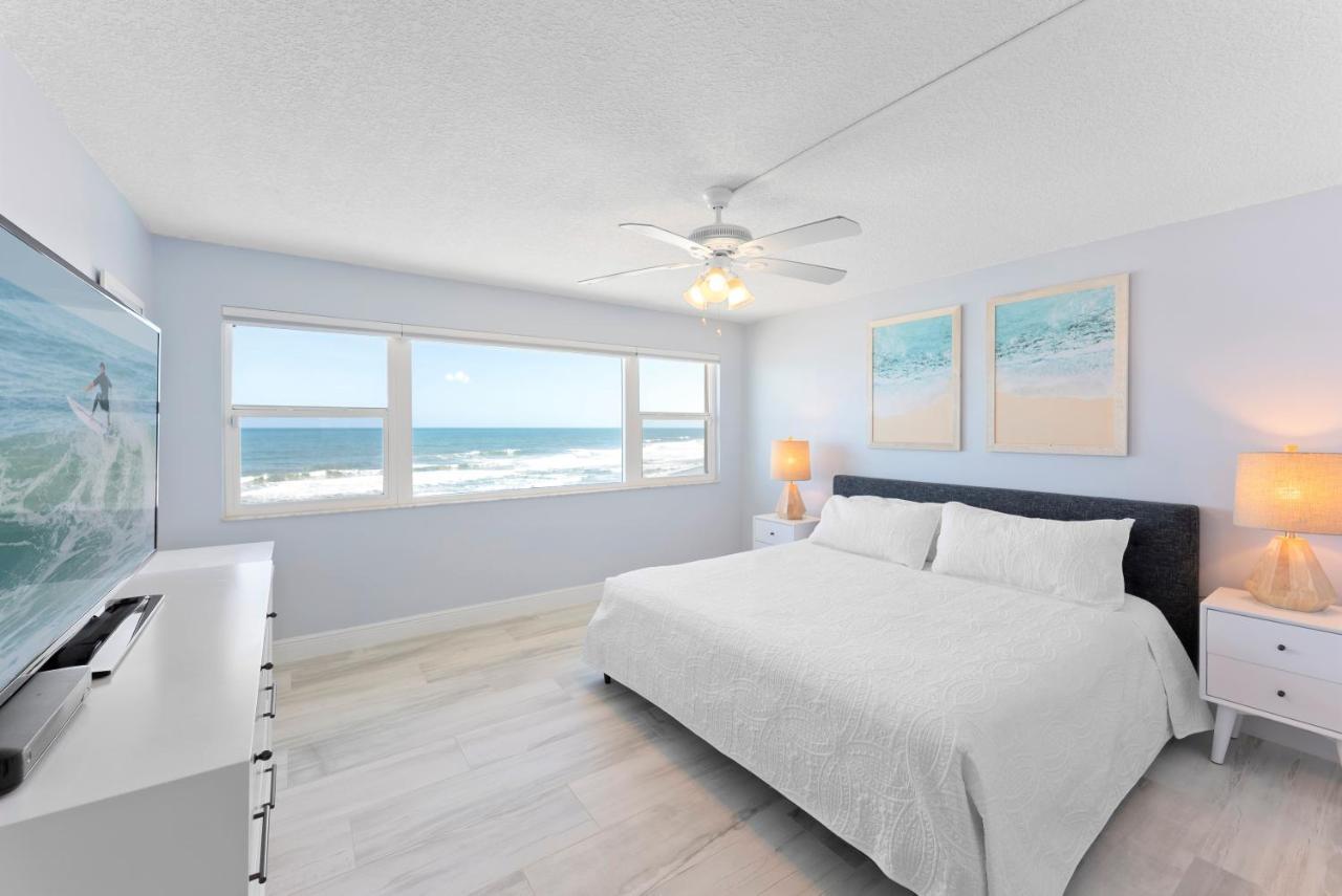 Paradise Beach Club - Oceanfront And Penthouse Satellite Beach Eksteriør billede