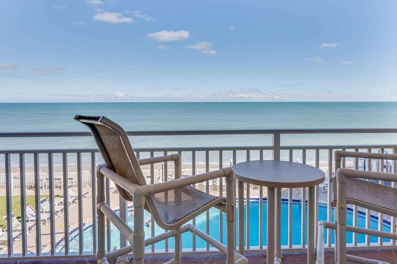 Paradise Beach Club - Oceanfront And Penthouse Satellite Beach Eksteriør billede